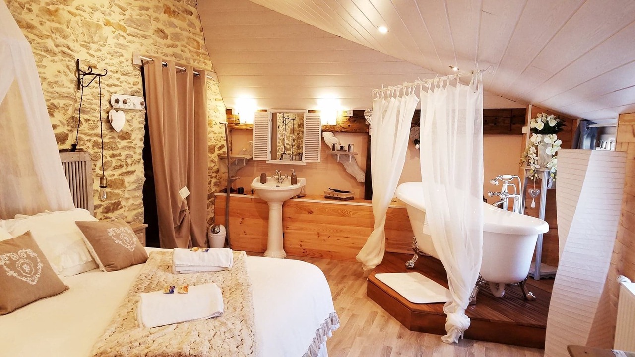 Photo of Bedroom in Les Moutiers-en-Retz