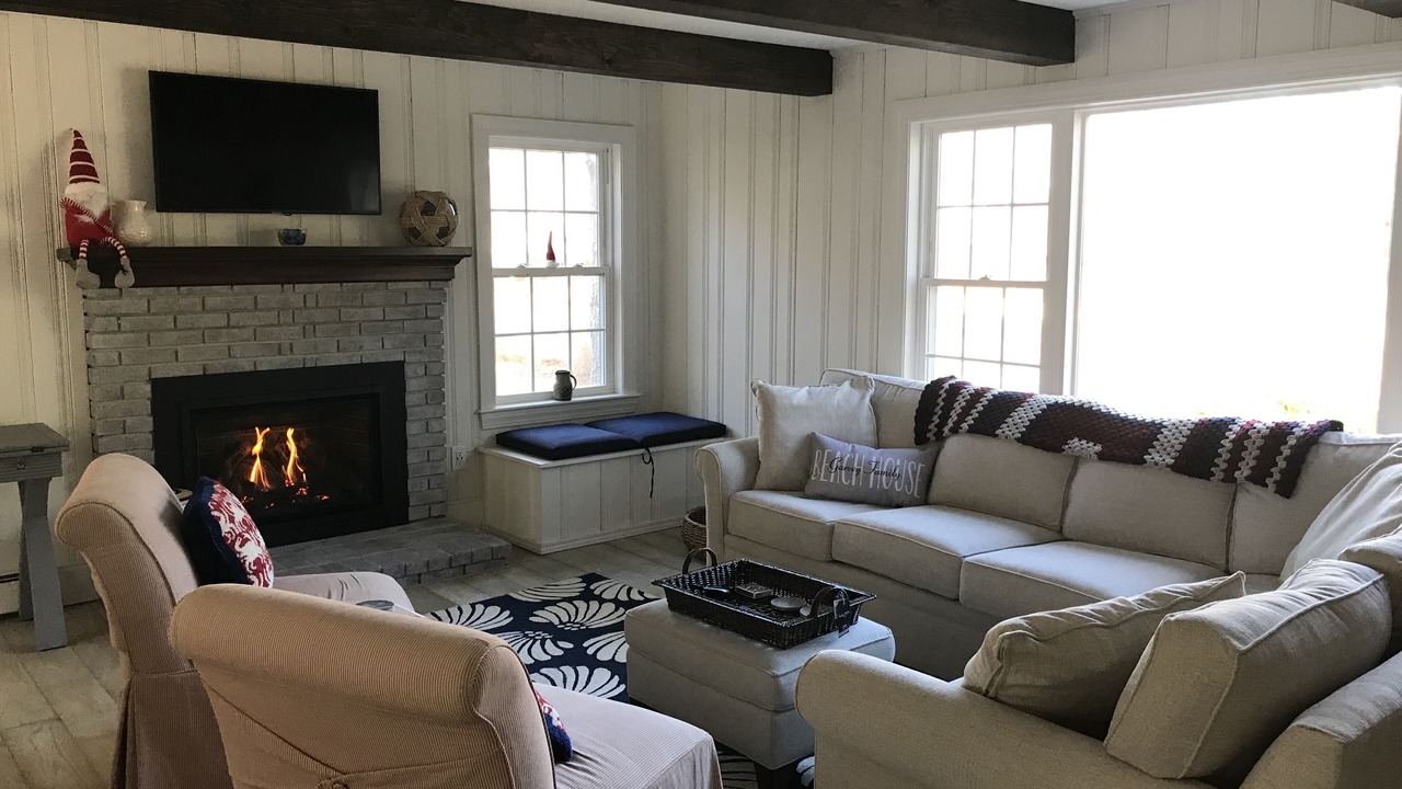 Photo of Livingroom in Cataumet