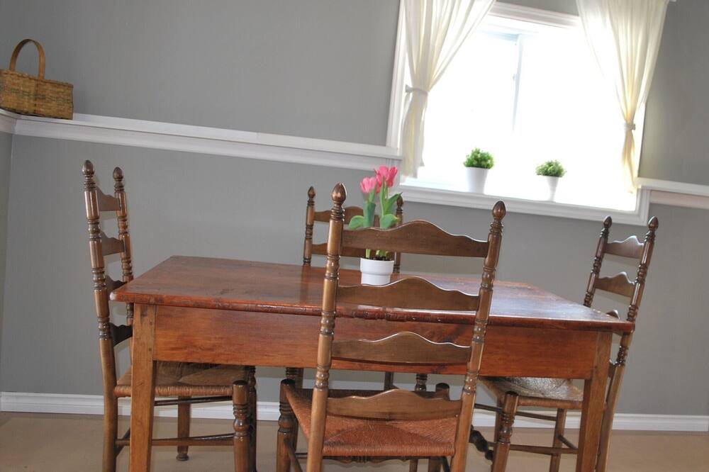 Photo of Kitchen in Miller Lake