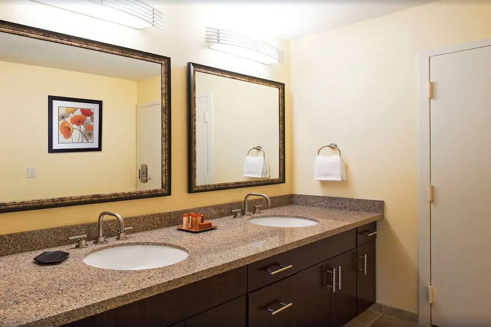 Photo of Bathroom in Solana Beach