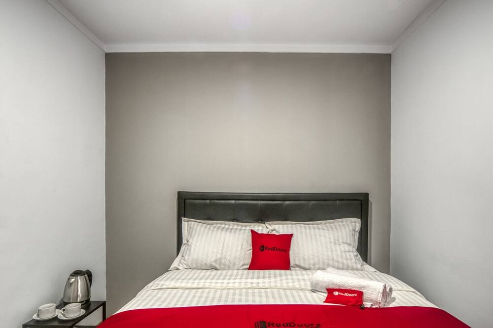 Photo of Bedroom in Gambir
