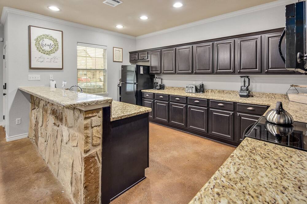 Photo of Kitchen in College Station