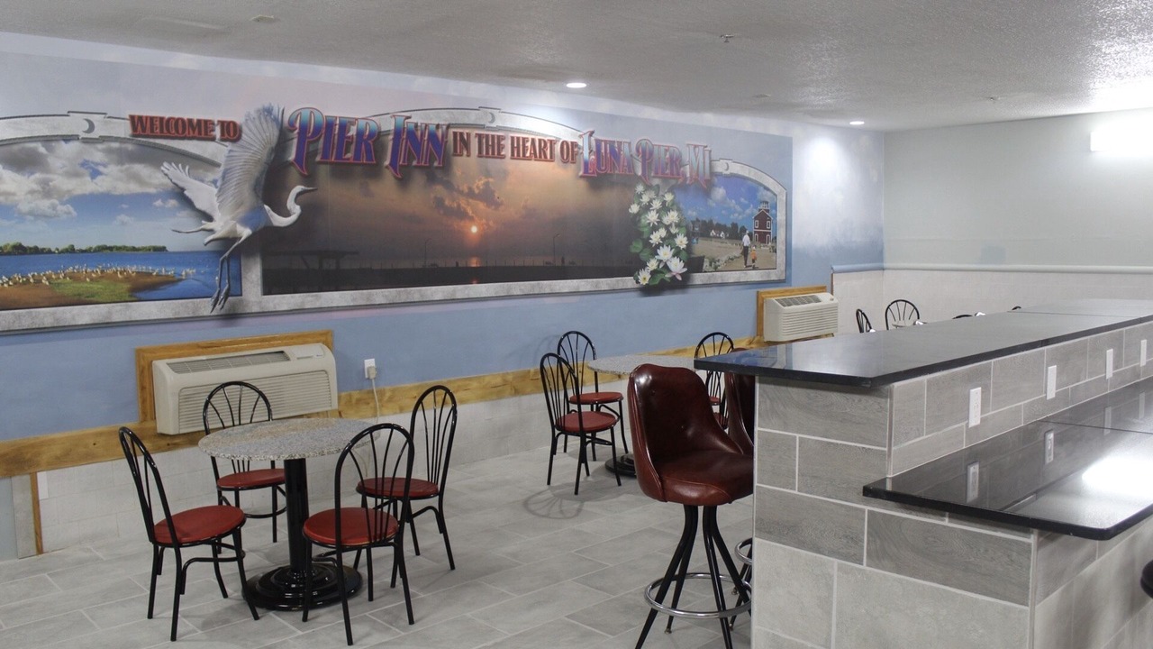 Photo of Others in Luna Pier