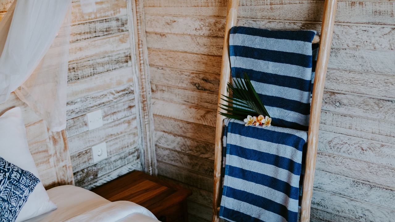 Photo of Bedroom in Mushroom Bay