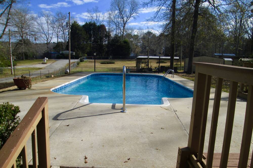 Photo of Outdoor in West Point