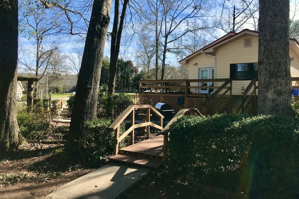 Photo of Outdoor in West Point