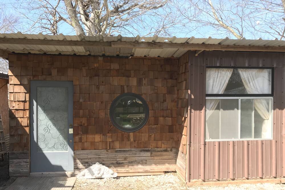 Photo of Outdoor in Perry