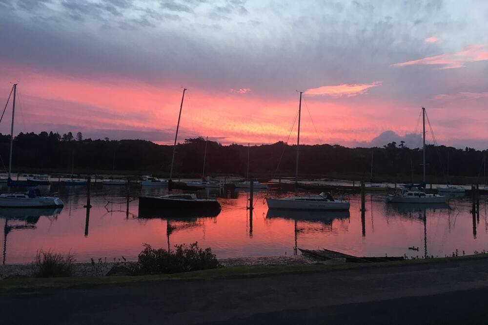 Photo of Others in Arkles Bay