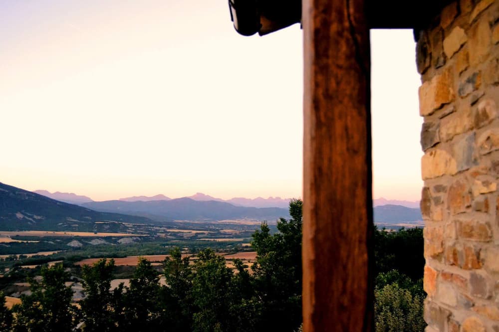 Photo of Patio Balcony in Artieda