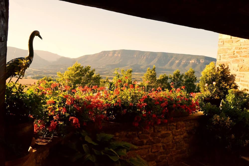 Photo of Outdoor in Artieda