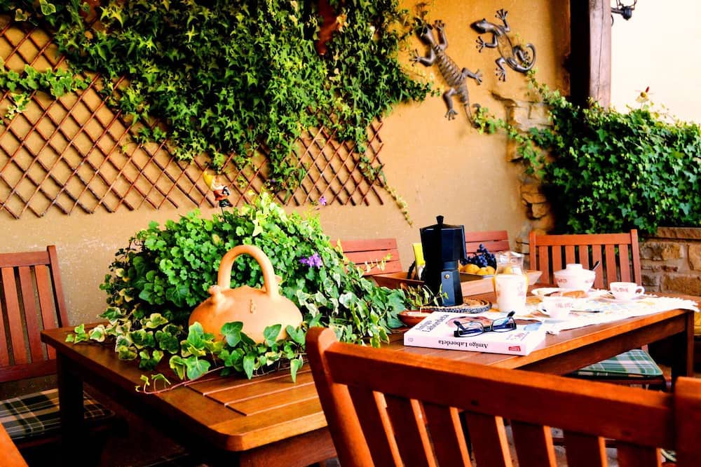 Photo of Patio Balcony in Artieda