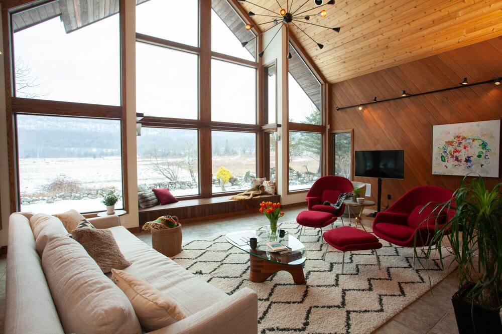 Photo of Livingroom in Gardiner