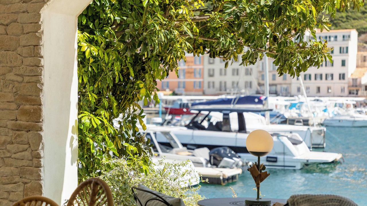 Photo of Others in Bonifacio