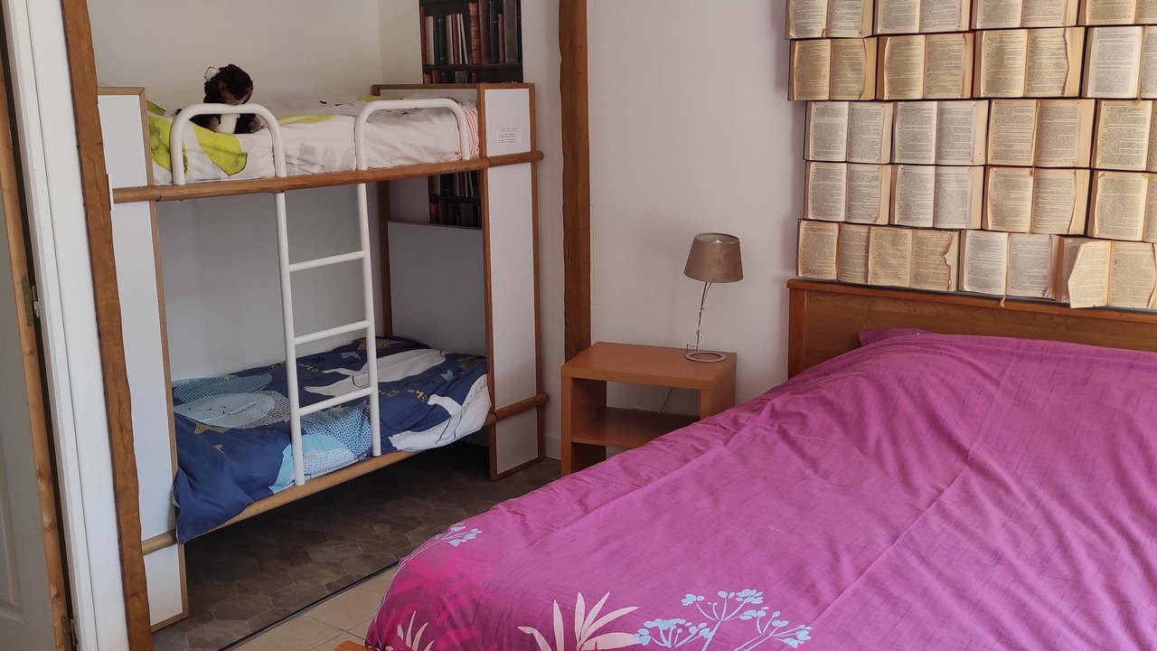 Photo of Bedroom in Tonnay-Boutonne