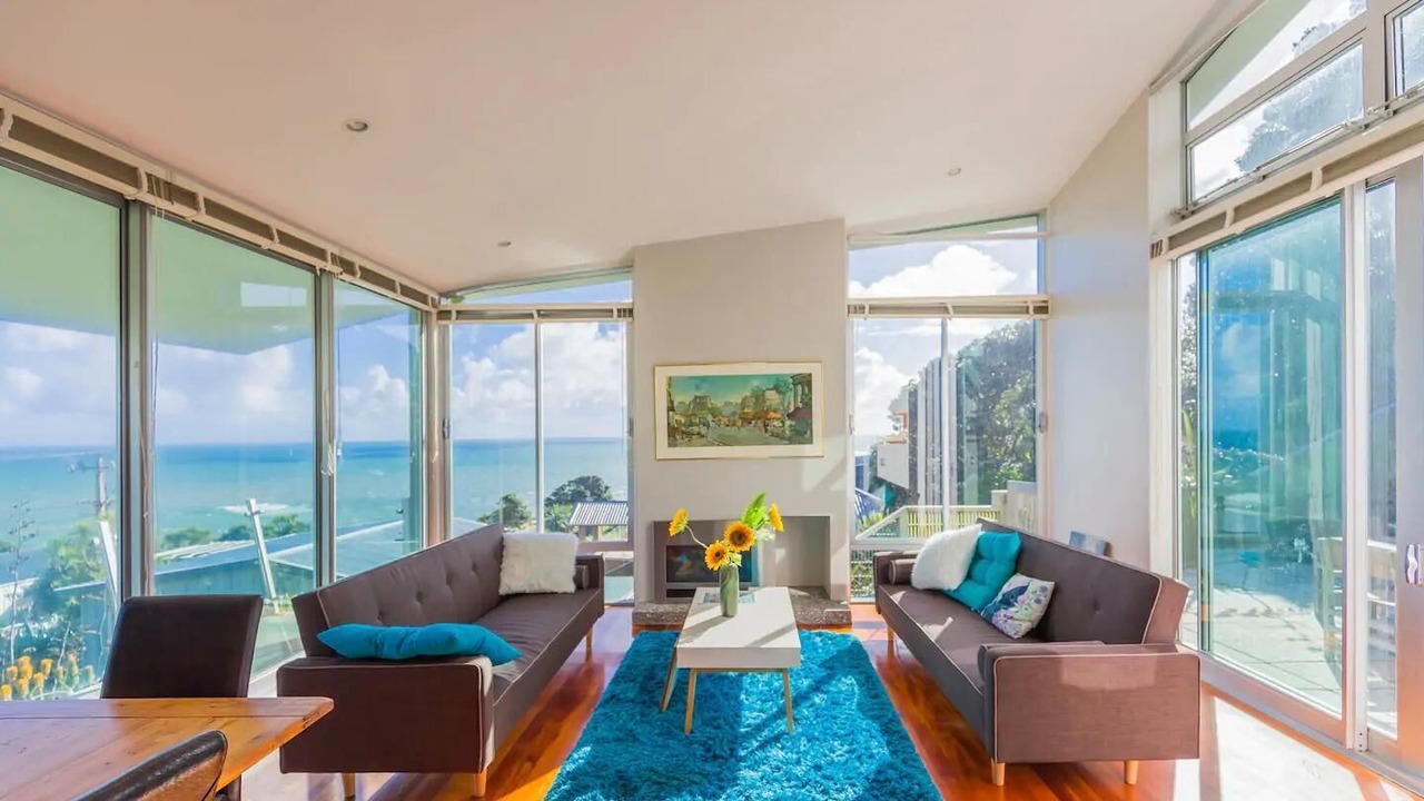 Photo of Livingroom in Muriwai