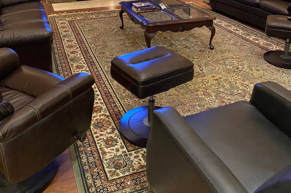 Photo of Livingroom in Ramara