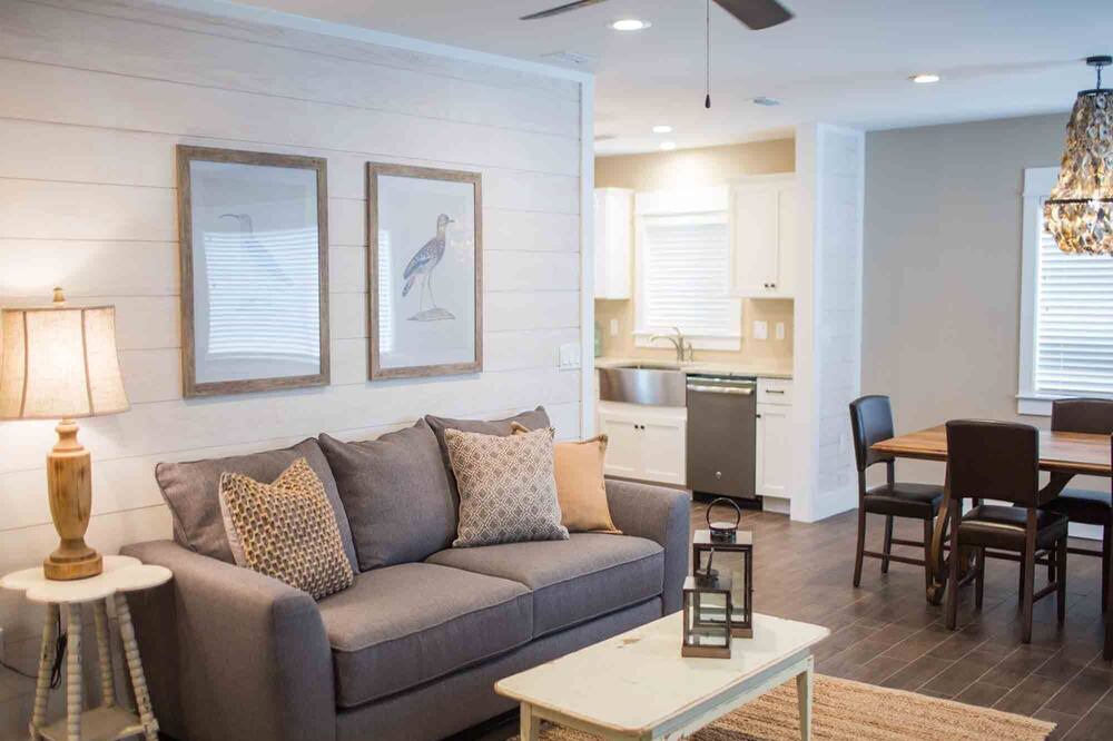 Photo of Livingroom in Destin