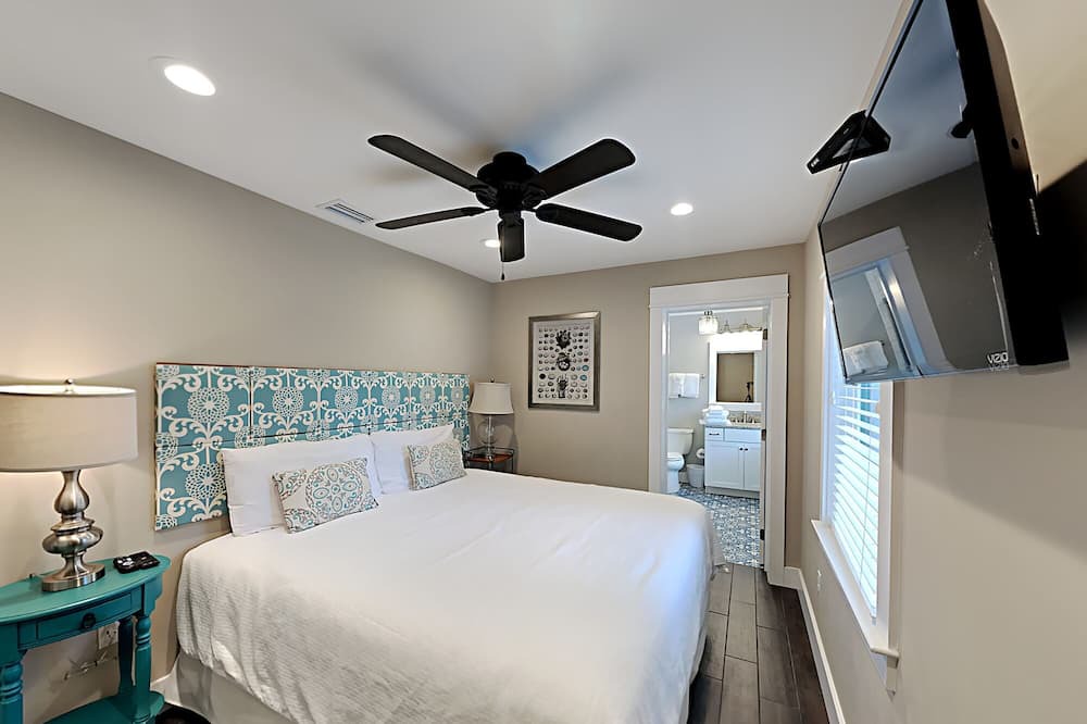 Photo of Others in Destin