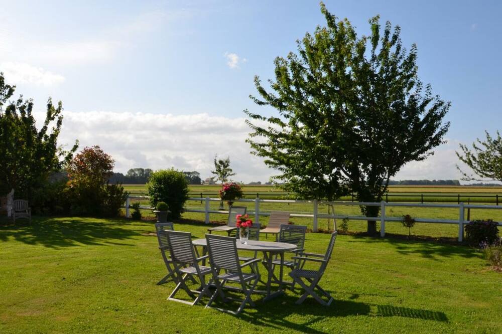 Photo of Outdoor in Paluel