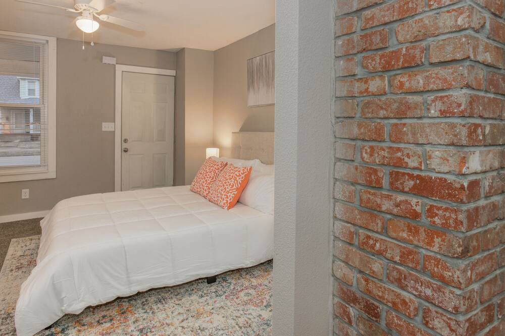 Photo of Bedroom in West Central