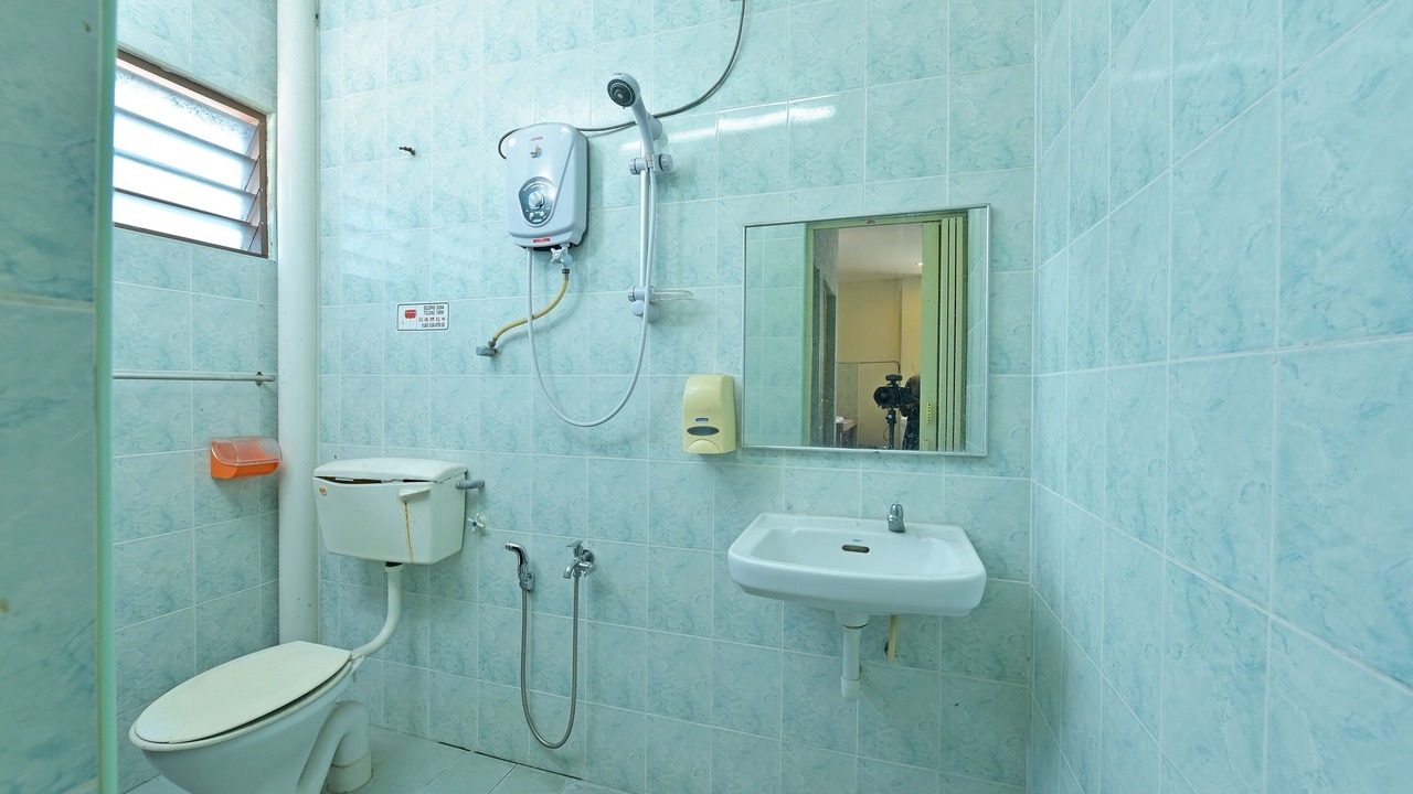 Photo of Bathroom in Seri Manjung