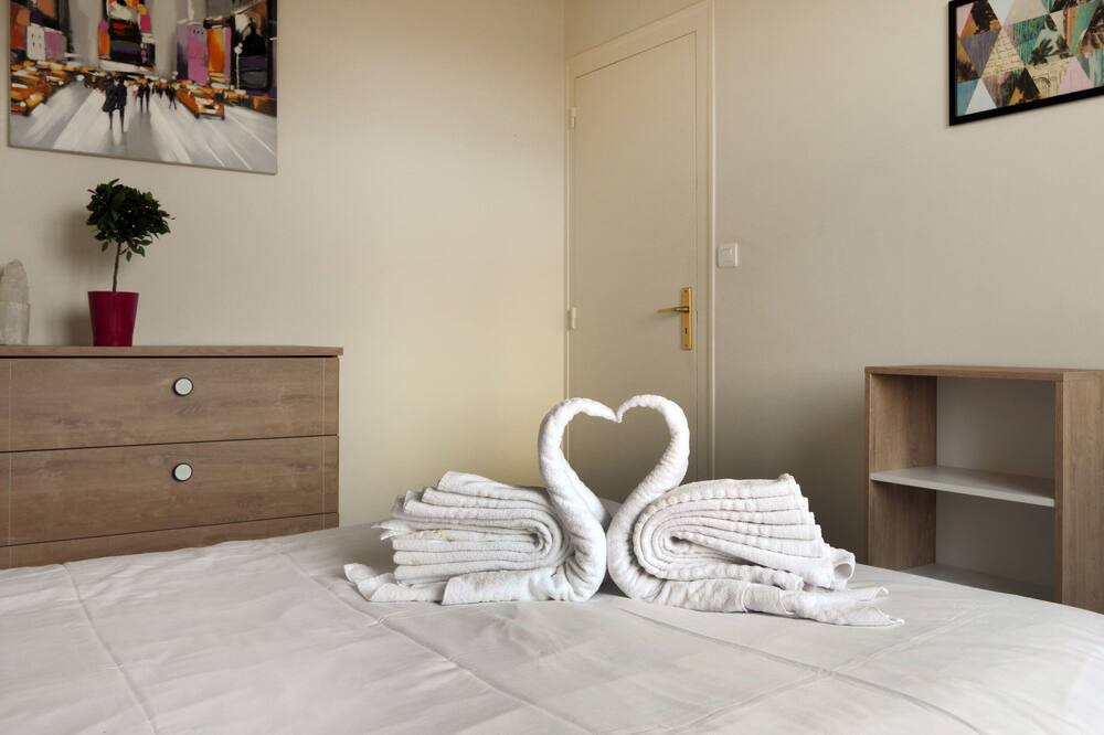 Photo of Bedroom in Saint-Pierre-des-Corps