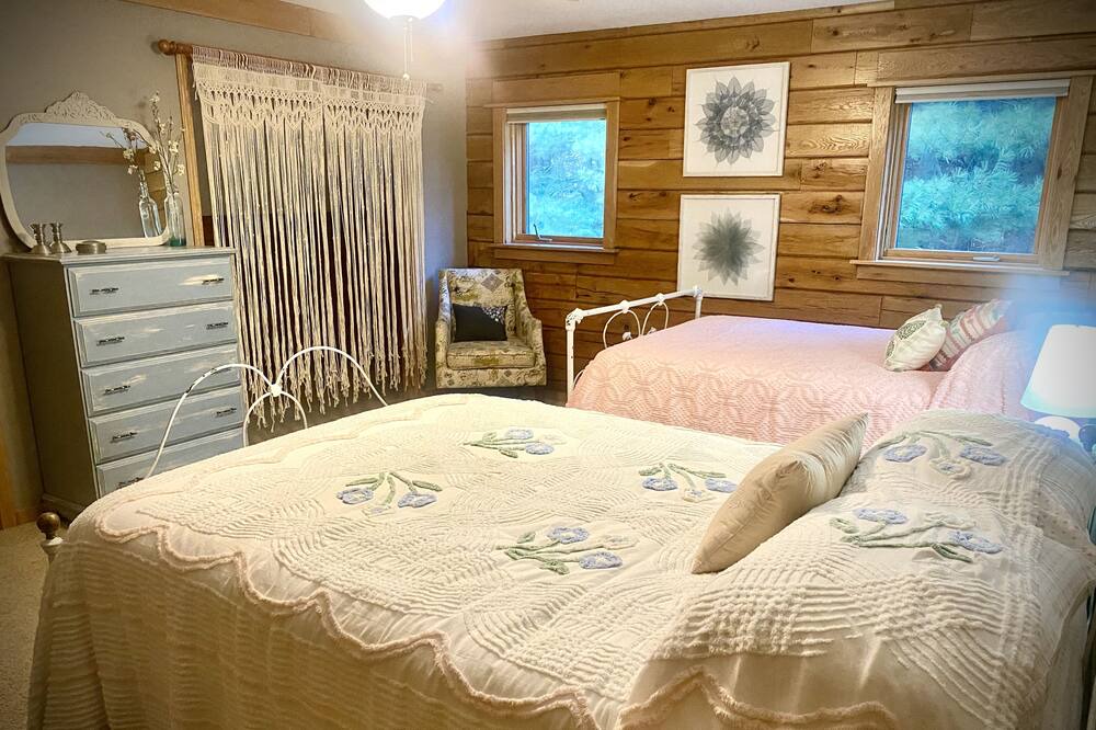 Photo of Bedroom in Stillwater