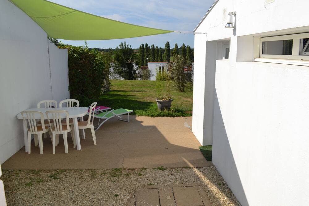 Photo of Patio Balcony in Verruyes