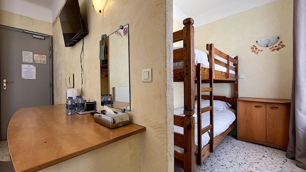 Photo of Bedroom in Golfe Juan