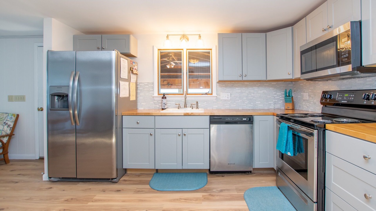 Photo of Kitchen in Town of Torrey