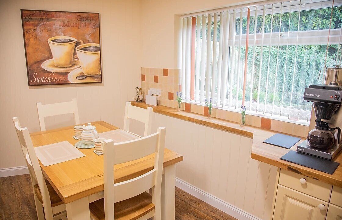 Photo of Others in Weyhill