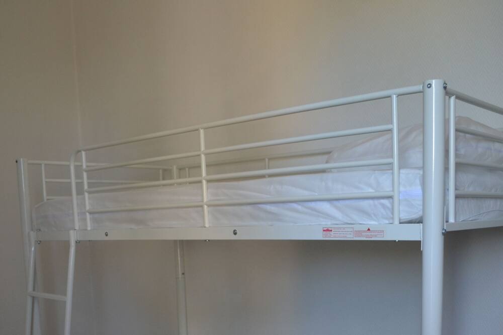 Photo of Bedroom in Verruyes
