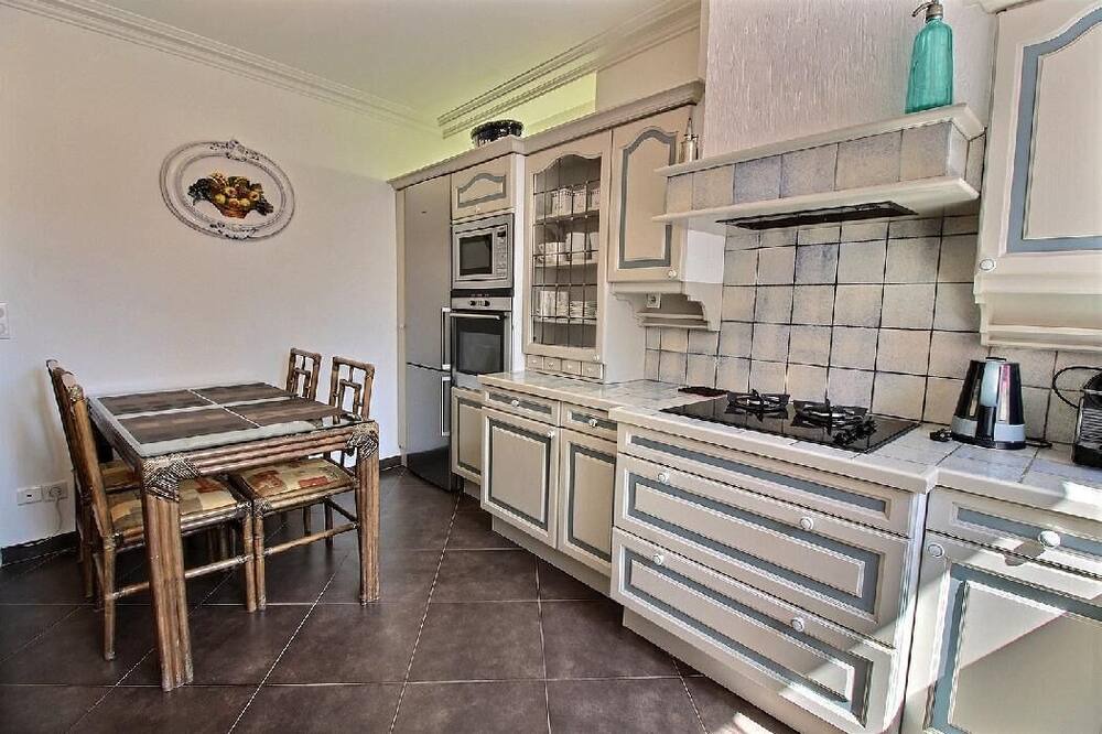Photo of Kitchen in Notre Dame