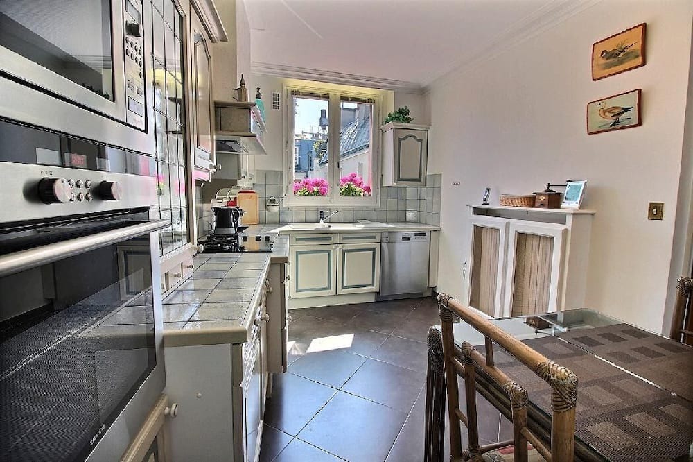 Photo of Kitchen in Notre Dame
