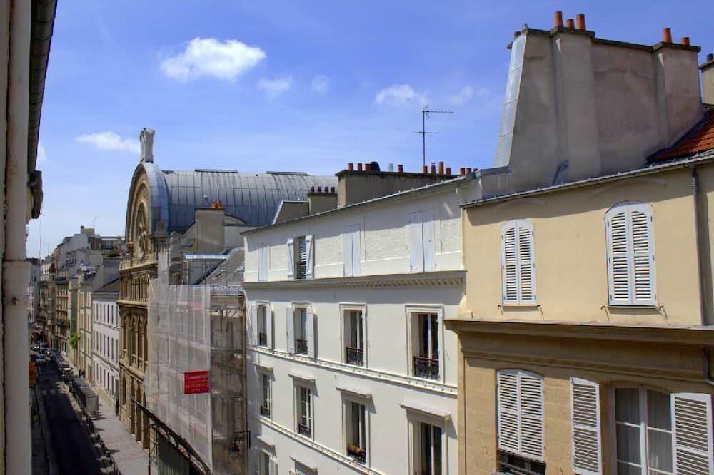 Photo of Outdoor in Arsenal