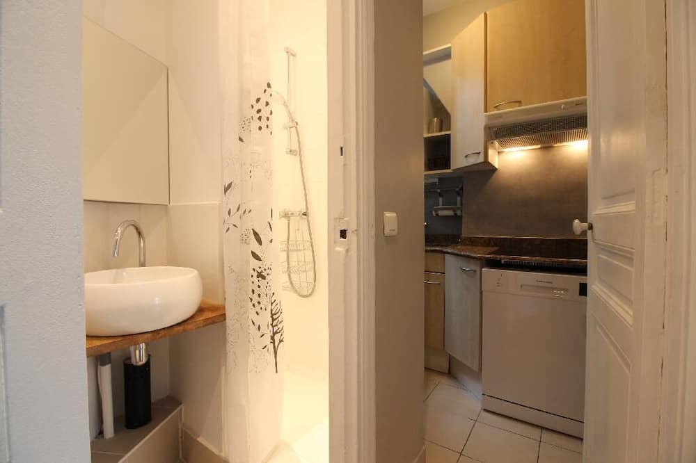 Photo of Bedroom in Ternes