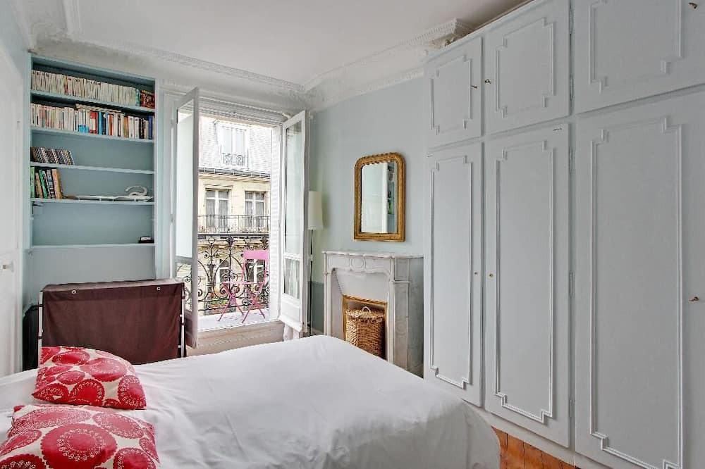 Photo of Bedroom in Ternes