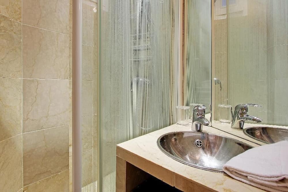 Photo of Bathroom in Ternes