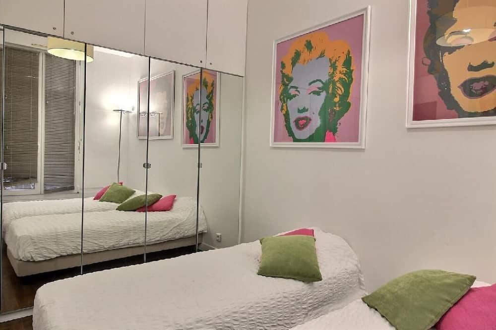 Photo of Bedroom in Porte-Dauphine