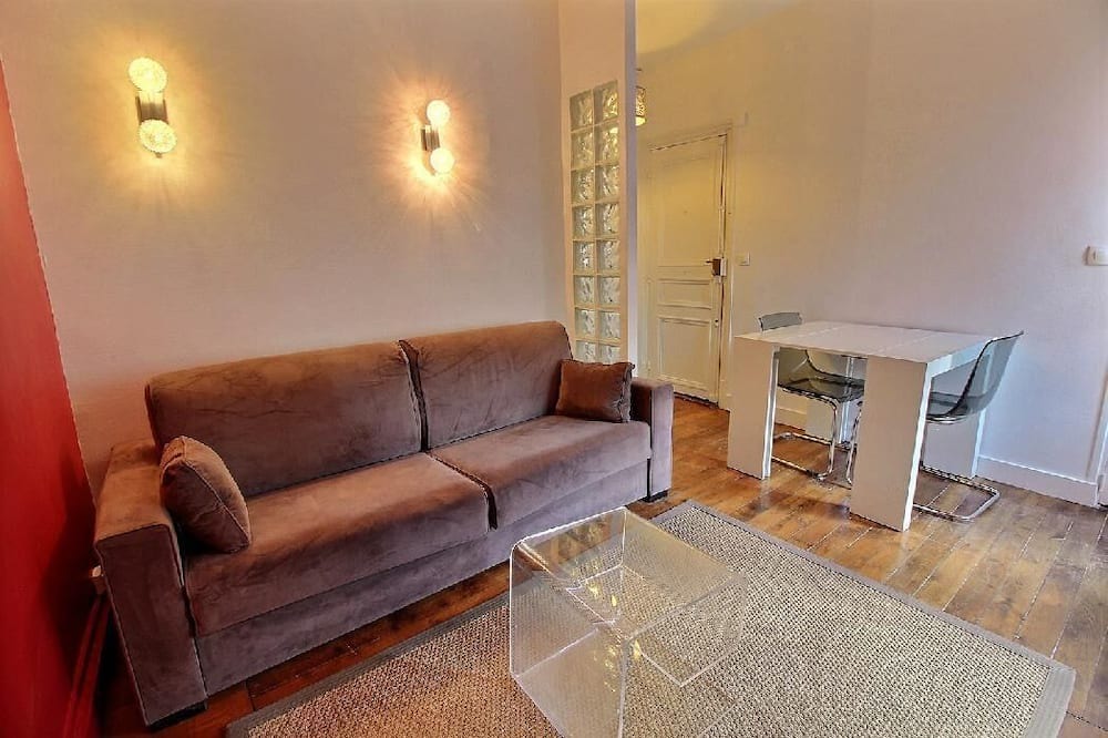 Photo of Livingroom in Ternes