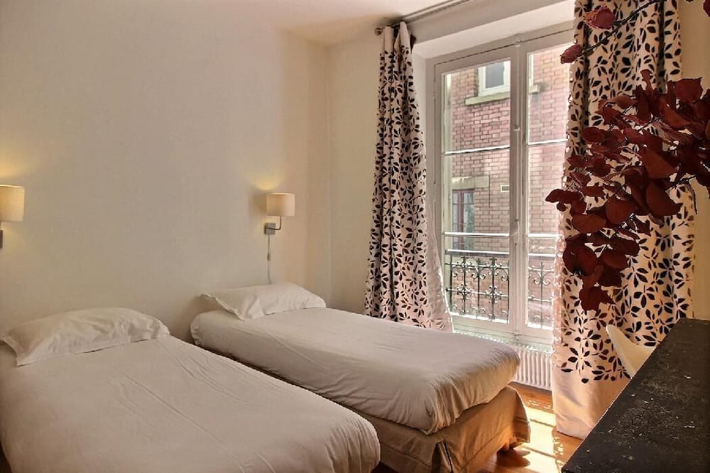 Photo of Bedroom in Ternes