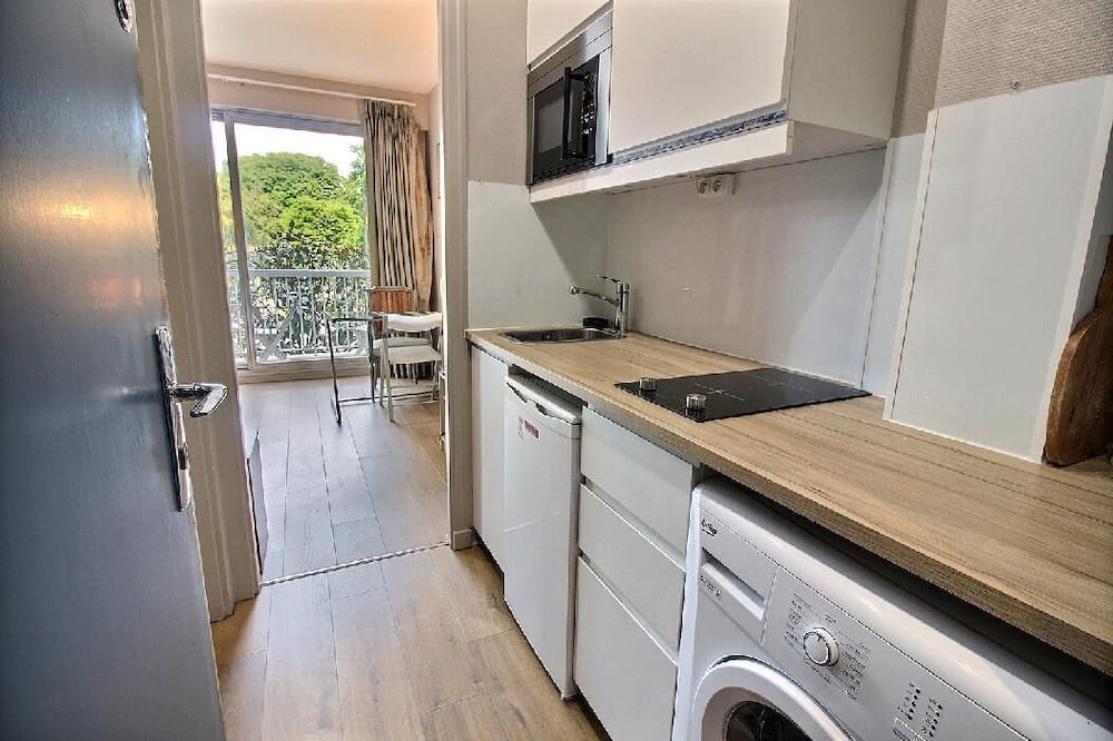 Photo of Kitchen in Notre-Dame-des-Champs