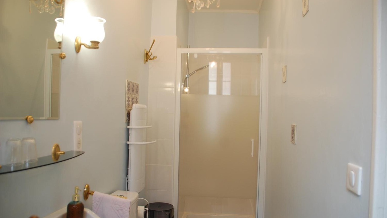 Photo of Bathroom in Dax