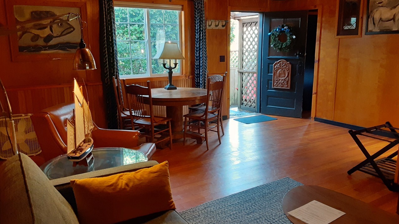 Photo of Others in Lincoln City