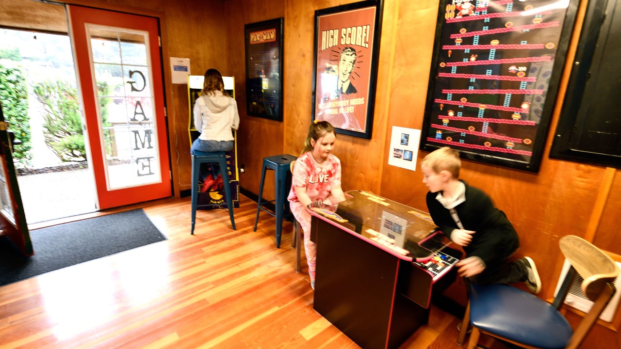 Photo of Bedroom in Lincoln City