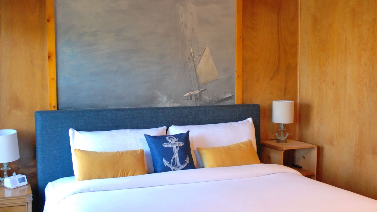 Photo of Others in Lincoln City