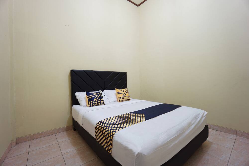 Photo of Bedroom in Manado