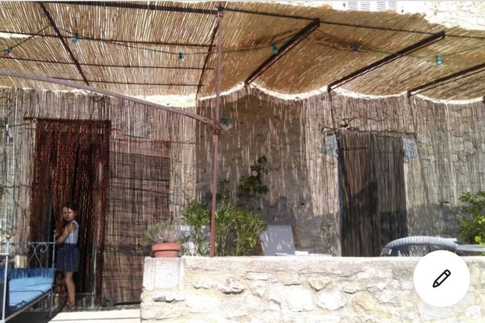 Photo of Outdoor in Lurs