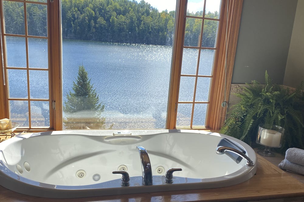 Photo of Bathroom in Gracefield