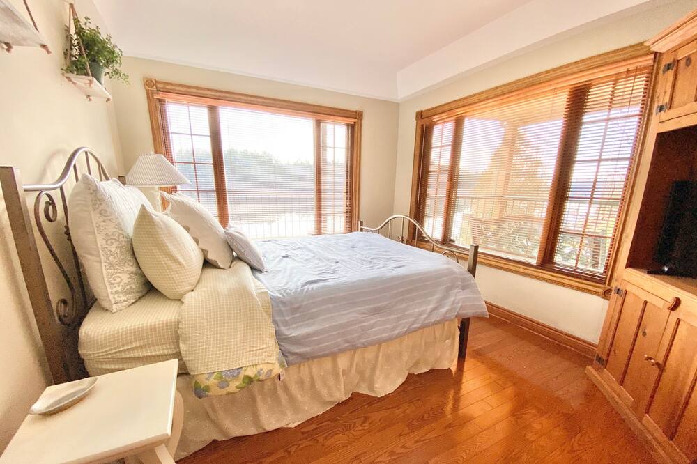 Photo of Bedroom in Gracefield